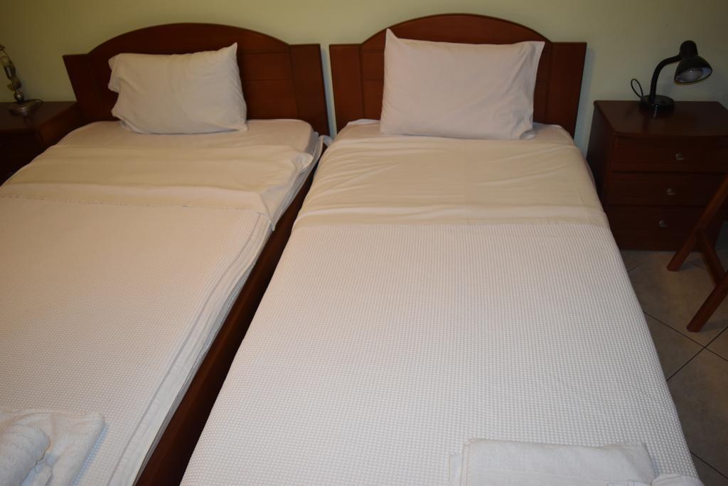 Bed and Breakfast Pension Konstantinoupolis à Asprovalta Extérieur photo