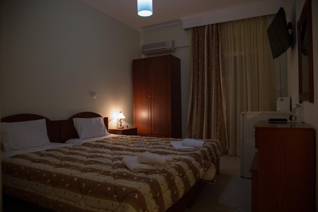 Bed and Breakfast Pension Konstantinoupolis à Asprovalta Extérieur photo