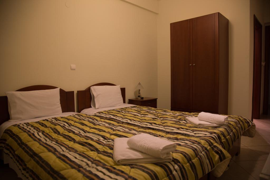 Bed and Breakfast Pension Konstantinoupolis à Asprovalta Extérieur photo