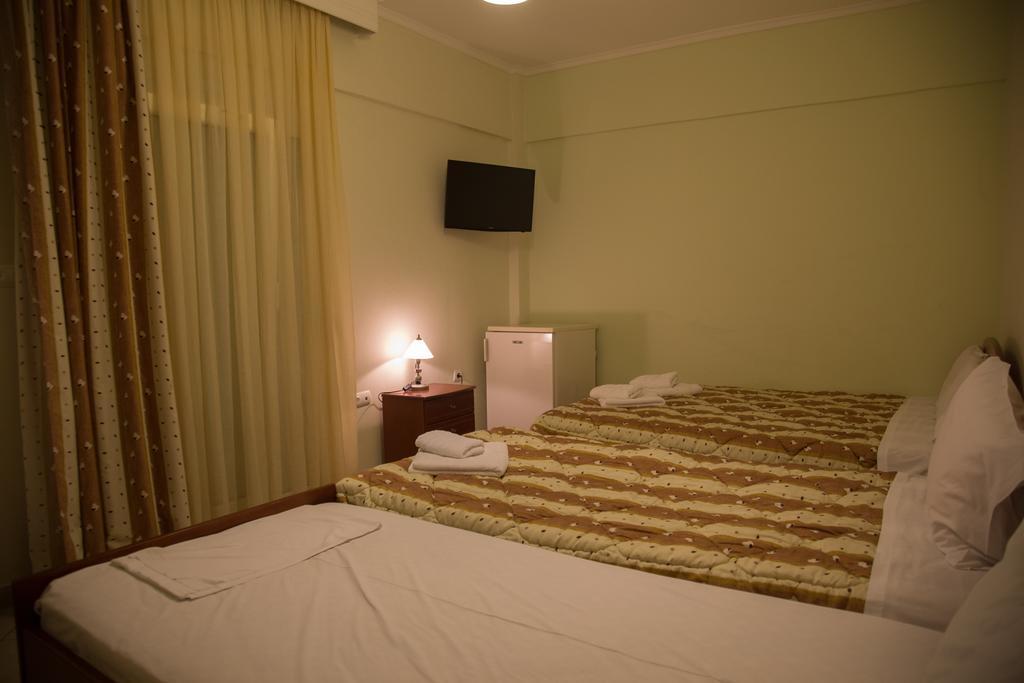Bed and Breakfast Pension Konstantinoupolis à Asprovalta Extérieur photo
