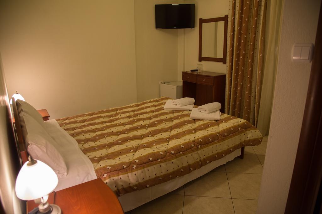 Bed and Breakfast Pension Konstantinoupolis à Asprovalta Extérieur photo