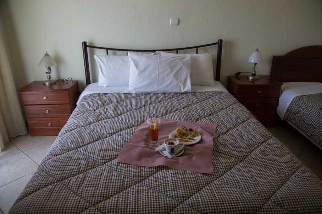 Bed and Breakfast Pension Konstantinoupolis à Asprovalta Extérieur photo