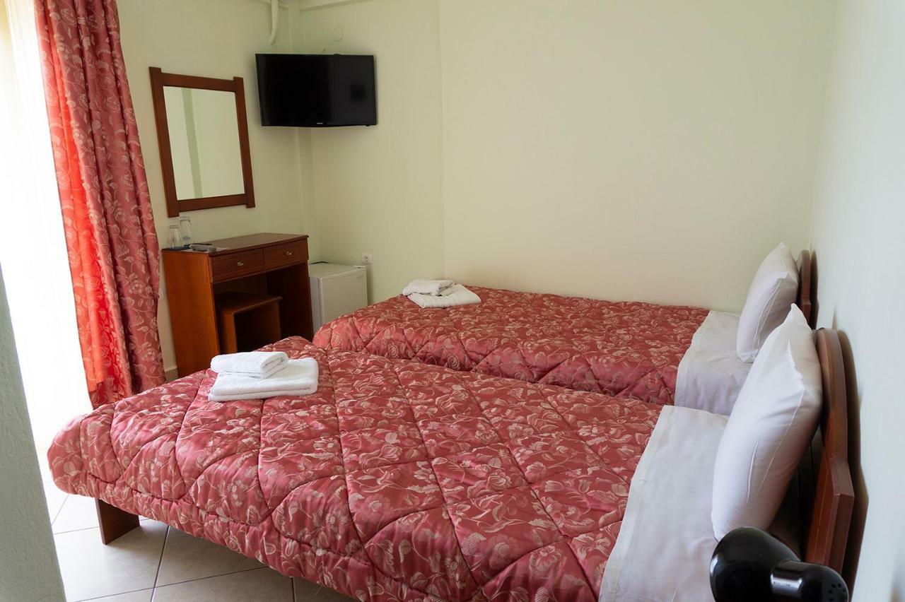 Bed and Breakfast Pension Konstantinoupolis à Asprovalta Extérieur photo